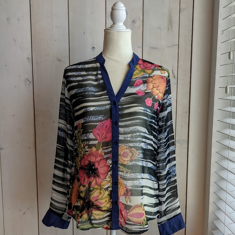 Desigual button down top